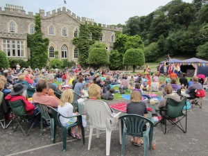 Outdoor theatre on the lawn 2013
